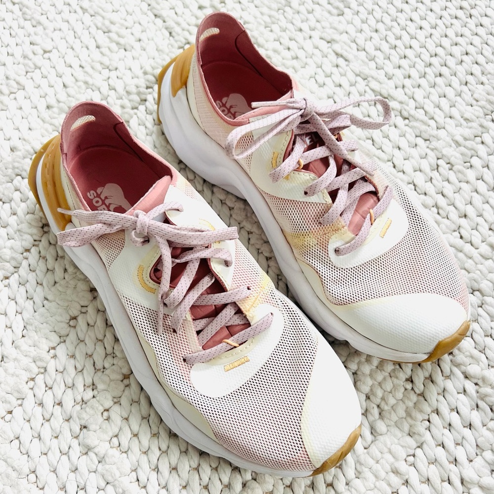 SOREL Kinetic RNEGD Float Sneakers Athletic Shoes Pink Womens Size 7 Like New - Picture 2 of 9